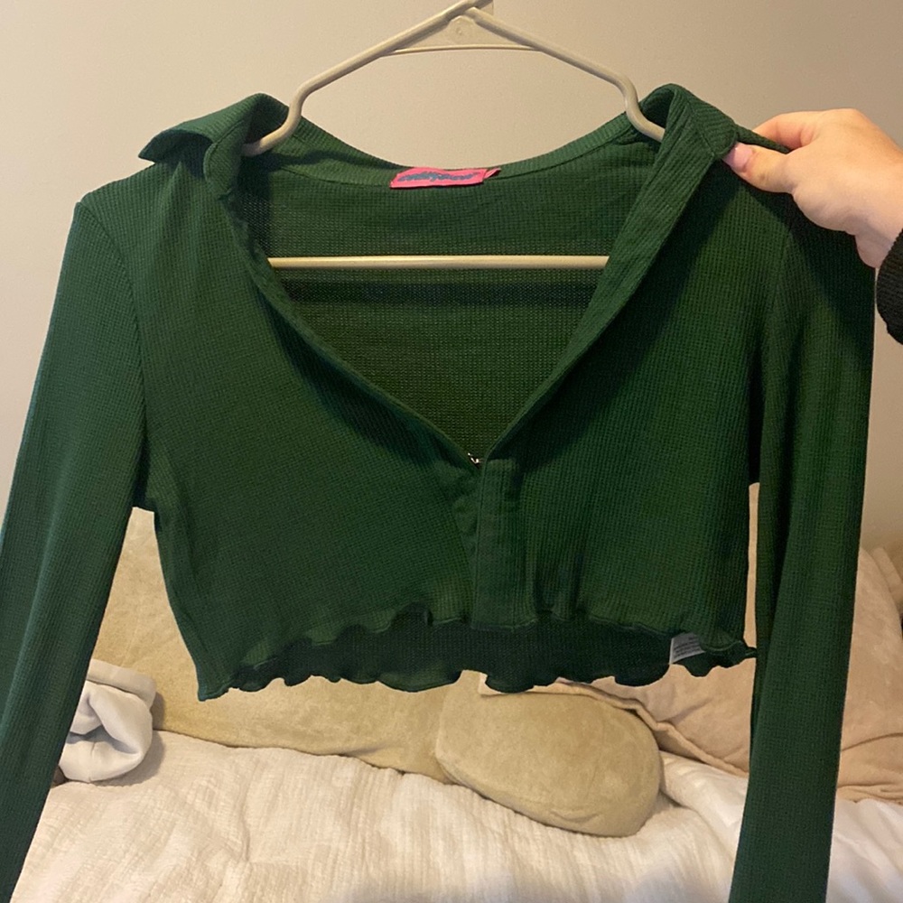 Edikted green long sleeve crop top